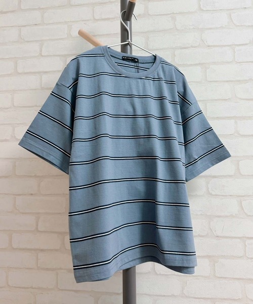 ZI-ON(ジーオン)の「ビッグシルエットボーダー半袖Tシャツ(Tシャツ/カットソー・キッズ・ベージュ/ダークグリーン/ネイビー/オフホワイト/ブルー/ホワイト×グリーン/ホワイト×ブラック/杢グレー/グレー系その他/ホワイト×ネイビー/チャコール/ネイビー×ホワイト・150cm/140cm/130cm/160cm/120cm/110cm)」の11枚目の写真