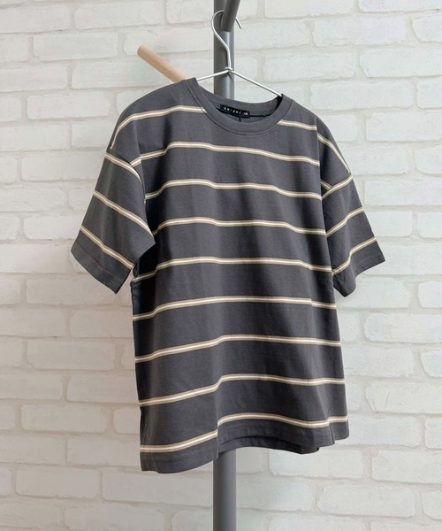 ZI-ON(ジーオン)の「ビッグシルエットボーダー半袖Tシャツ(Tシャツ/カットソー・キッズ・ベージュ/ダークグリーン/ネイビー/オフホワイト/ブルー/ホワイト×グリーン/ホワイト×ブラック/杢グレー/グレー系その他/ホワイト×ネイビー/チャコール/ネイビー×ホワイト・150cm/140cm/130cm/160cm/120cm/110cm)」の8枚目の写真