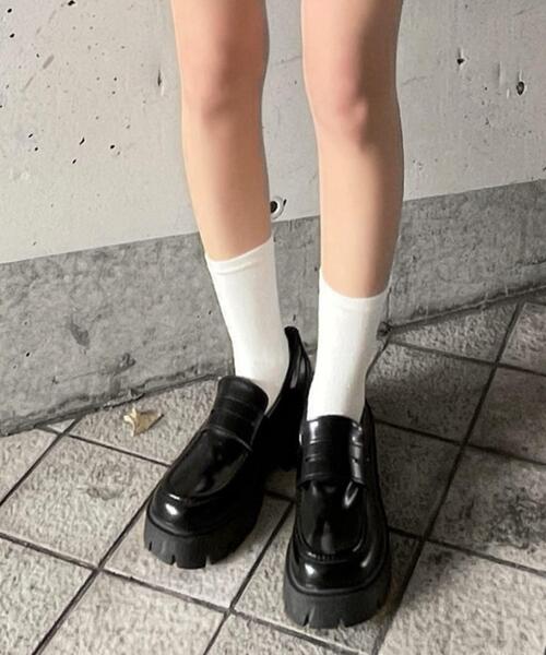 Figments（フィグメンツ）の「チャンキーヒールローファー（ローファー・レディース・ブラック・SMALL/MEDIUM）」の4枚目の写真