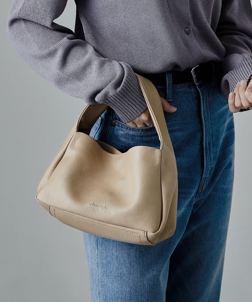 BarcosBlue(バルコスブルー)の「【BARCOS BLUE/バルコスブルー】ポーチ付き ショルダー&ワンハンドル2wayミニバッグ(ハンドバッグ・レディース・ベージュ/ブラック/イエロー・ONE SIZE)」の2枚目の写真