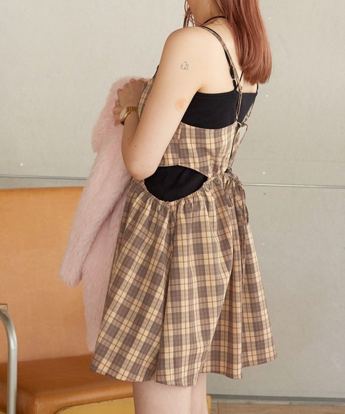 w closet（ダブルクローゼット）の「サイドオープンチェック柄