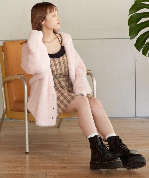 w closet（ダブルクローゼット）の「サイドオープンチェック柄