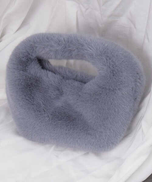 Firsthand(ファーストハンド)の「Firsthand/ファーストハンド Ecofur Handbag / エコファーハンドバッグ/Ecofur Handbag / エコファーハンドバッグ(ハンドバッグ・レディース・ピンク/サックスブルー/ホワイト/ブラウン/マスタード・ONE SIZE)」の9枚目の写真