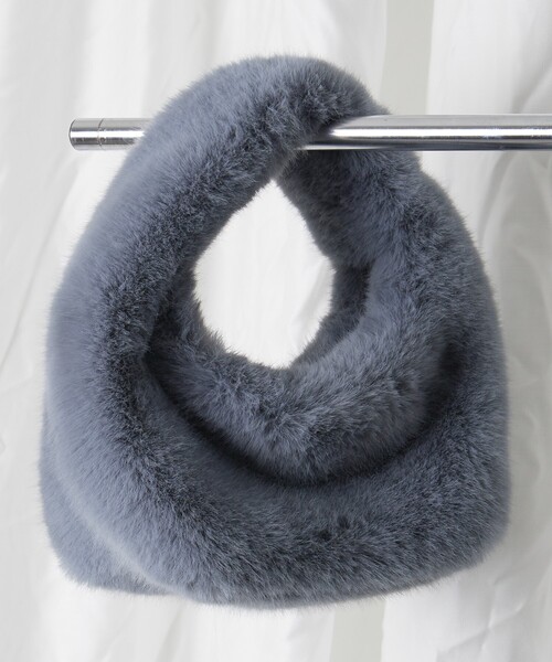 Firsthand(ファーストハンド)の「Firsthand/ファーストハンド Ecofur Handbag / エコファーハンドバッグ/Ecofur Handbag / エコファーハンドバッグ(ハンドバッグ・レディース・ピンク/サックスブルー/ホワイト/ブラウン/マスタード・ONE SIZE)」の10枚目の写真