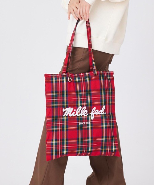 MILKFED.(ミルクフェド)の「ICING LOGO FLAT TOTE BAG(トートバッグ・レディース・ネイビー/レッド/ライトブルー・ONE SIZE)」の5枚目の写真