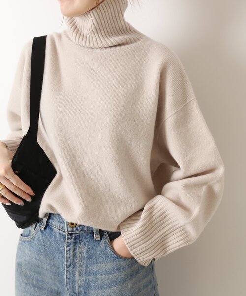 Spick & Span（スピックアンドスパン）の「ウールカシミヤ タートルネックプルオーバー（ニット/セーター・レディース・グレー/ブラック/レッド/ブルー系その他/ベージュ・FREE）」の16枚目の写真