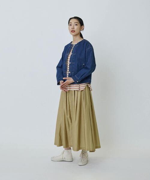 LOISIR(ロワズィール)の「デニムノーカラージャケット(ノーカラージャケット・レディース・ダークインディゴブルー/ライトインディゴブルー・FREE)」の15枚目の写真
