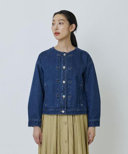 LOISIR(ロワズィール)の「デニムノーカラージャケット(ノーカラージャケット・レディース・ダークインディゴブルー/ライトインディゴブルー・FREE)」の20枚目の写真