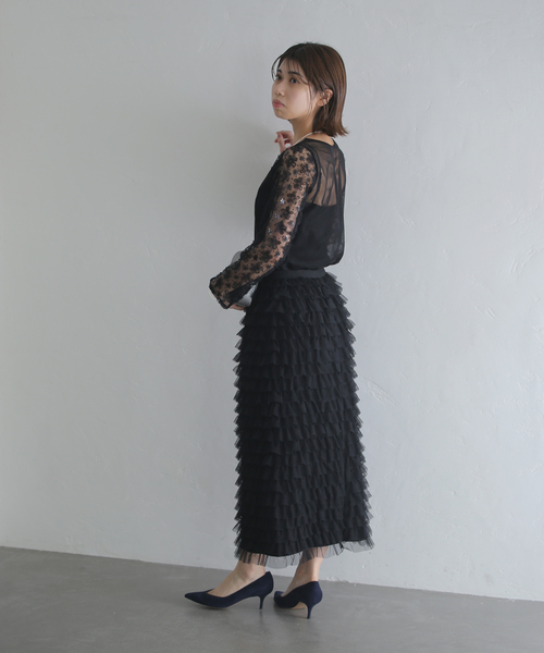 La TOTALITE(ラトータリテ)の「【kaene/カエン】立体チュールコンビブラウス(シャツ/ブラウス・レディース・ブラック・FREE)」の3枚目の写真