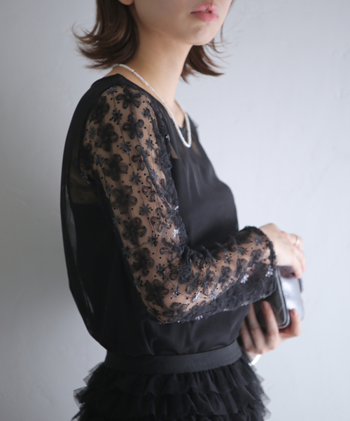 La TOTALITE(ラトータリテ)の「【kaene/カエン】立体チュールコンビブラウス(シャツ/ブラウス・レディース・ブラック・FREE)」の6枚目の写真