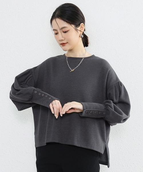 Miniministore(ミニミニストア)の「ボリューム袖 スウェット レディース長袖(スウェット・レディース・ブラック/アイボリー/ライトグレー/ダークグレー・FREE)」の11枚目の写真