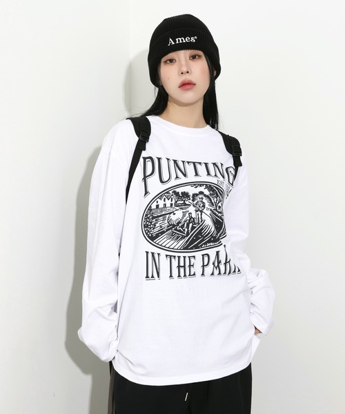 FOLLOWIN（フォロウィン）の「[UNISEX][カップルコーデにおススメ！]オーバーフィットプリントロング長袖Tシャツ（Tシャツ/カットソー・レディース・チャコールグレー/ブラック/オートミール/ホワイト・FREE）」の3枚目の写真