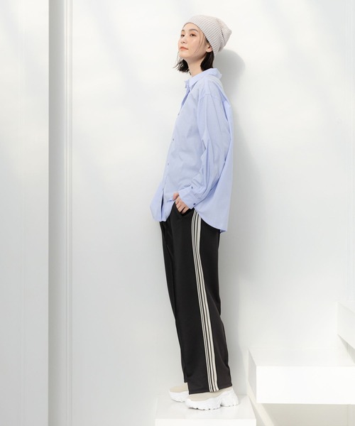 LAKOLE（ラコレ）の「トラックワイドパンツ / 103827（その他パンツ・レディース・ライトグリーン/ブラック・SMALL/MEDIUM）」の15枚目の写真