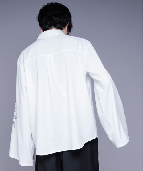 Ellno Loset（エルノロゼット）の「花刺繍フレアスリーブシャツ（シャツ/ブラウス・メンズ・ブラック/オフホワイト・LARGE/SMALL/MEDIUM）」の15枚目の写真