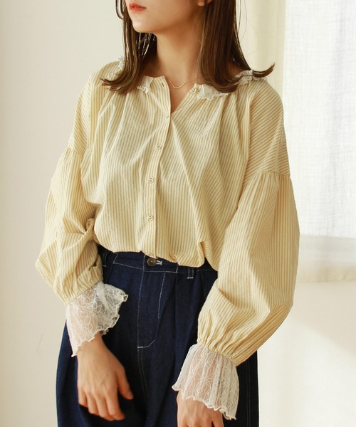 Crisp(クリスプ)の「プチフリルカラーブラウス(シャツ/ブラウス・レディース・ブラック/アイボリー/イエロー・FREE)」の3枚目の写真