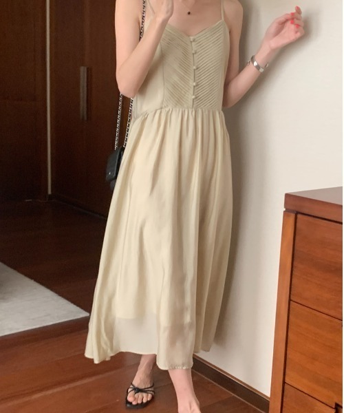 FREE STYLISTS(フリー スタイリスト)の「YUGA_YGMC リボンストラップ キャミソールワンピース(ワンピース・レディース・カーキ/ライトベージュ・FREE)」の18枚目の写真