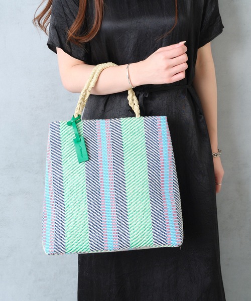 Actually（アクチュアリー）の「ラフィア風トート（トートバッグ・レディース・オレンジ/グリーン・フリー）」の4枚目の写真