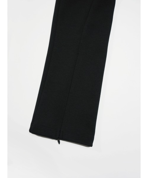 YENN（イエン）の「【大人気】YENN フロントスリットレギンス