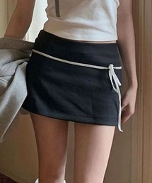 Ribbon point sporty mini skirt