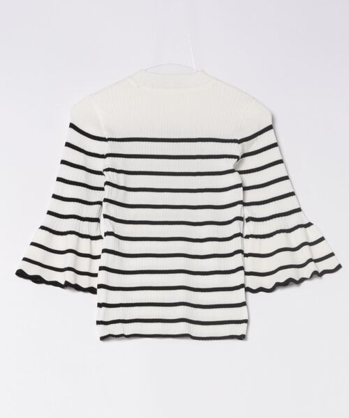 clear(クリア)の「5分袖スカラップニットトップス≪2024SS≫(ニット/セーター・レディース・オフホワイト/ブラック/ホワイト×ブラック/グレー系その他・F)」の5枚目の写真