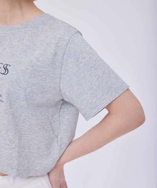 NERGY（ナージー）の「グラフィッククロップドTシャツ（Tシャツ/カットソー・レディース・キナリ/パープル/ブラック/グレー・FREE）」の18枚目の写真