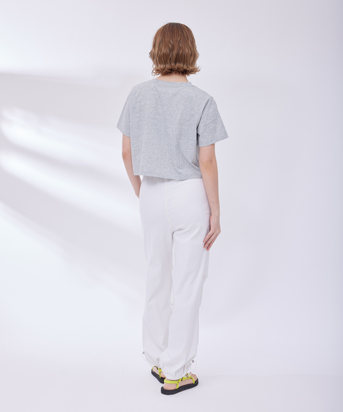 NERGY（ナージー）の「グラフィッククロップドTシャツ（Tシャツ/カットソー・レディース・キナリ/パープル/ブラック/グレー・FREE）」の14枚目の写真