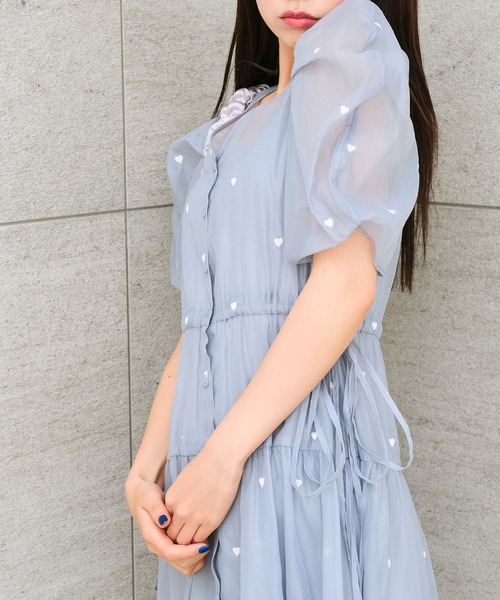 OLIVE des OLIVE（オリーブデオリーブ）の「【SNSで大バズり中！】ハート刺繍羽織ワンピース　1041090160（ワンピース・レディース・オフホワイト/サックスブルー/ブラック・FREE）」の14枚目の写真