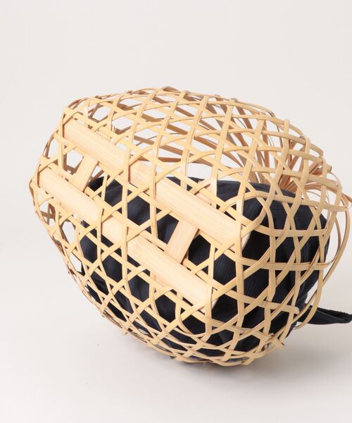 utatane（ウタタネ）の「竹かごバッグ+日本製注染生地あずま袋セット utatane 栗丸 白の川面/楊柳（かごバッグ・レディース・マスタード/ネイビー/ホワイト/オフホワイト・FREE）」の13枚目の写真