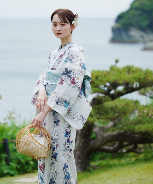 utatane（ウタタネ）の「竹かごバッグ+日本製注染生地あずま袋セット utatane 栗丸 白の川面/楊柳（かごバッグ・レディース・マスタード/ネイビー/ホワイト/オフホワイト・FREE）」の7枚目の写真