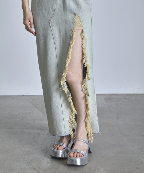 RAY CASSIN（レイカズン）の「フリンジデニムキャミワンピース（ワンピース・レディース・ベージュ/ブルー系その他/グレー系その他・FREE）」の13枚目の写真