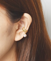 Flowering（フラワーリング）の「くるんとパールイヤーカフ（イヤーカフ）」