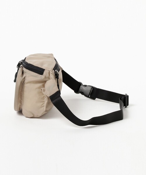 こども ビームス（コドモビームス）の「ARCH&LINE / リサイクル ナイロン ウエストバッグ 2024（ボディバッグ/ウエストポーチ・キッズ・ベージュ/グリーン・ONE SIZE）」の6枚目の写真