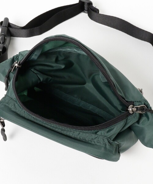 こども ビームス（コドモビームス）の「ARCH&LINE / リサイクル ナイロン ウエストバッグ 2024（ボディバッグ/ウエストポーチ・キッズ・ベージュ/グリーン・ONE SIZE）」の11枚目の写真