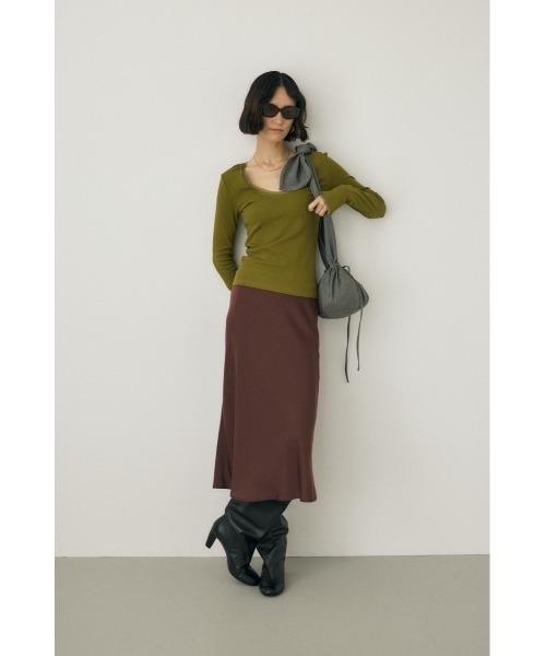 M_（エムアンダーバー）の「リサイクルポリエステル×レーヨン素材　手洗い可能なサテンミディー丈スカート（スカート・レディース・ブラック/ブラウン/ピンク・1/2）」の18枚目の写真