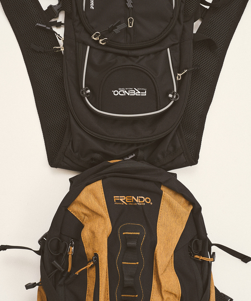 417 EDIFICE（フォーワンセブンエディフィス）の「FRENDO / SAINTE-BAUME 7.5-9L（バックパック/リュック・メンズ・キャメル/ブラック・FREE）」の3枚目の写真