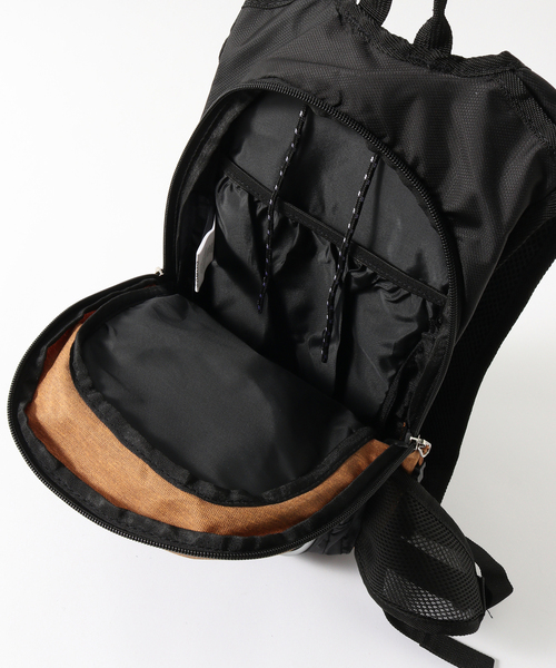 417 EDIFICE（フォーワンセブンエディフィス）の「FRENDO / SAINTE-BAUME 7.5-9L（バックパック/リュック・メンズ・キャメル/ブラック・FREE）」の13枚目の写真