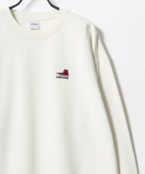 CONVERSE（コンバース）の「CONVERSE/コンバース 別注 オーバーサイズ 裏起毛 オールスター スニーカー ロゴ ワンポイント刺繍 スウェット トレーナー/レディース メンズ（スウェット・レディース・グリーン系その他/ブラック系その他2/グレイッシュベージュ/グレイッシュブルー/ホワイト系その他2/グレー系その他2/アッシュグレー/ブラック/オフホワイト/ブラック系その他/ホワイト系その他/グレー系その他/ベージュ系その他/グレー系その他3/ブラック系その他3/グリーン系その他2・LL/L/M）」の17枚目の写真