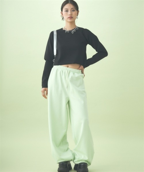 TTOL(トール)の「クロップドニットトップス(ニット/セーター・レディース・アイボリー/ブラック・M-L/L-XL)」の7枚目の写真