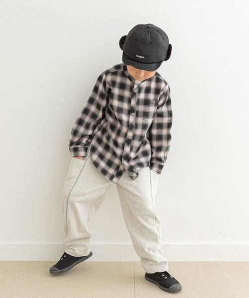 URBAN RESEARCH DOORS(アーバンリサーチドアーズ)の「『親子リンク』バンドカラーチェックシャツ(KIDS)(Tシャツ/カットソー・キッズ・ブラウン系その他/ブラック系その他・105/120/135)」の18枚目の写真