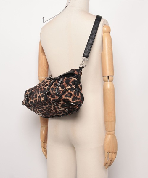 バックボーン豹柄ハラコボストンバッグback boneレオパード完全未使用バッグ UNE MANSION ボストンバッグ 「大容量収納可能」レオパード