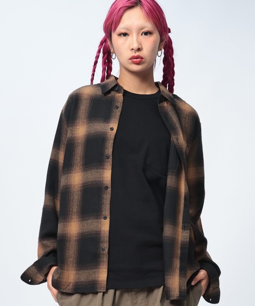 GLOVE HOUSE（グローブハウス）の「GLOVE HOUSE チェック レギュラーカラー 長袖 ネルシャツ（シャツ/ブラウス・メンズ・ブラック/グリーン/ブラウン/ネイビー/ホワイト・M/L/LL）」の15枚目の写真