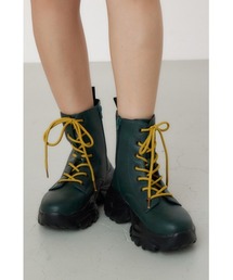 レースアップ ボリュームブーツ