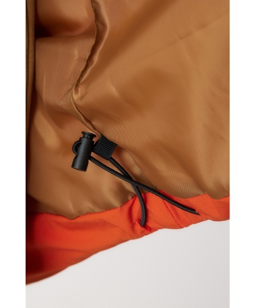 RODEO CROWNS WIDE BOWL（ロデオクラウンズワイドボウル）の「stand-neck パディングベスト（ベスト・メンズ・オレンジ/マルチ/ブラック・MEDIUM/LARGE）」の17枚目の写真