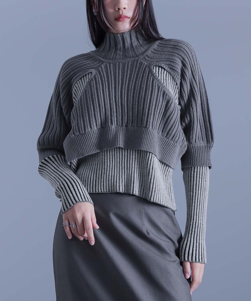 kOhAKU（コハク）の「『フェイクレイヤードリブニット』（ニット/セーター・レディース・ブルーグリーン/グレー・1/2）」の2枚目の写真