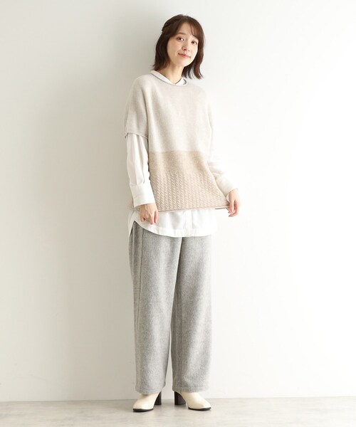 LAURA ASHLEY(ローラアシュレイ)の「【ウール混】チェスケーブル半袖ニット(ニット/セーター・レディース・ベージュ/グレー・38)」の9枚目の写真