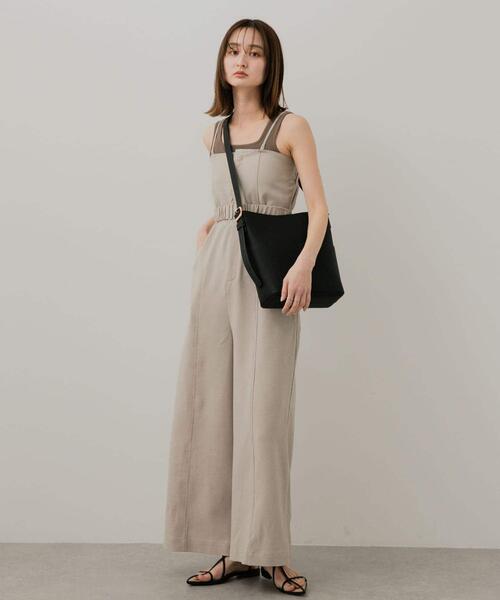 SENSE OF PLACE by URBAN RESEARCH（センスオブプレイスバイアーバンリサーチ）の「『防汚』アウトポケットショルダーバッグ（ショルダーバッグ・レディース・ライトグレー/ブラック/ベージュ/アイボリー/ブルー・ONE）」の10枚目の写真