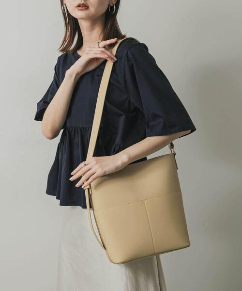 SENSE OF PLACE by URBAN RESEARCH（センスオブプレイスバイアーバンリサーチ）の「『防汚』アウトポケットショルダーバッグ（ショルダーバッグ・レディース・ライトグレー/ブラック/ベージュ/アイボリー/ブルー・ONE）」の15枚目の写真