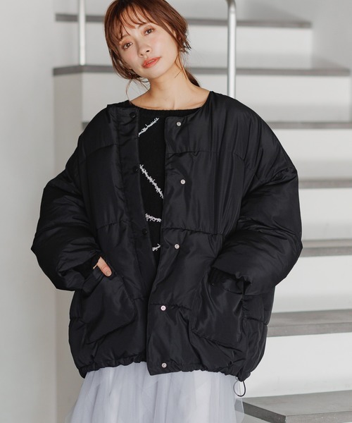 mysty woman(ミスティウーマン)の「マフラーツキノーカラーブルゾン 202904(ブルゾン・レディース・ベージュ/ブラック/アイボリー・FREE)」の7枚目の写真