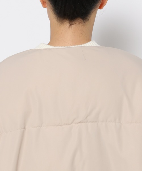 mysty woman(ミスティウーマン)の「マフラーツキノーカラーブルゾン 202904(ブルゾン・レディース・ベージュ/ブラック/アイボリー・FREE)」の17枚目の写真