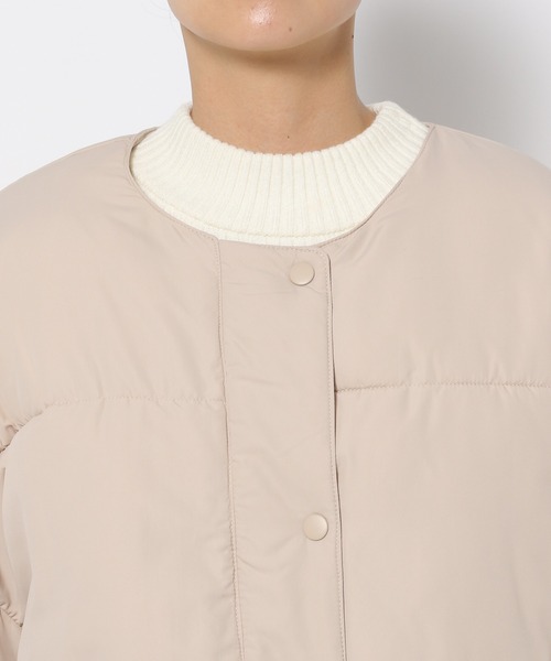 mysty woman(ミスティウーマン)の「マフラーツキノーカラーブルゾン 202904(ブルゾン・レディース・ベージュ/ブラック/アイボリー・FREE)」の18枚目の写真